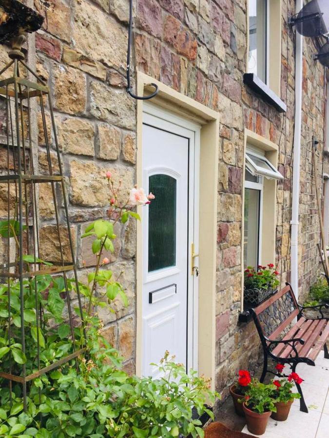 Ty Canol Villa Ystalyfera Exterior photo